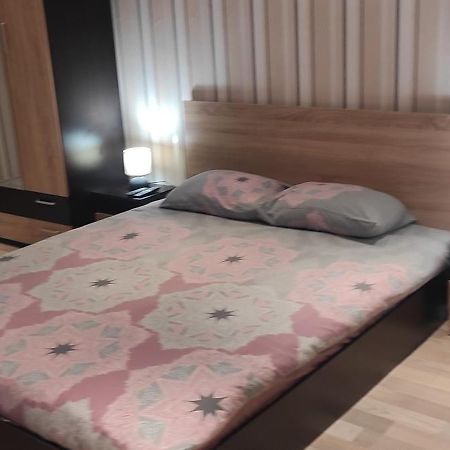 Ferienwohnung Apartament Kostov Sliven Exterior foto